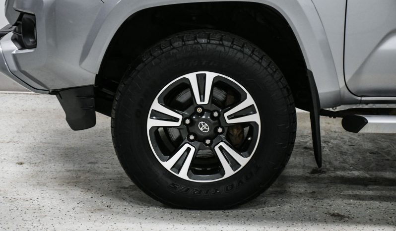 2016 Toyota Tacoma SR5 TRD SPORT full