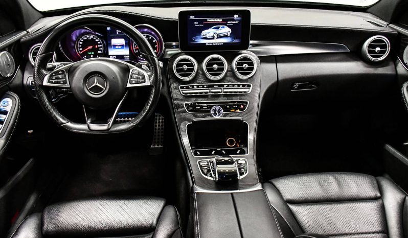 2015 Mercedes-Benz C 400 full