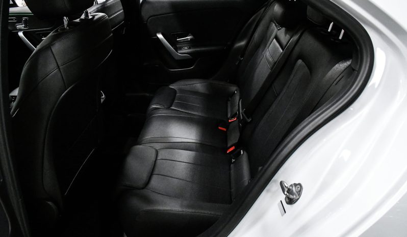 2020 Mercedes-Benz A 220 full