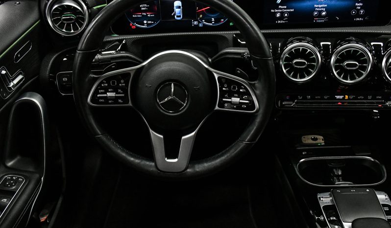 2020 Mercedes-Benz A 220 full