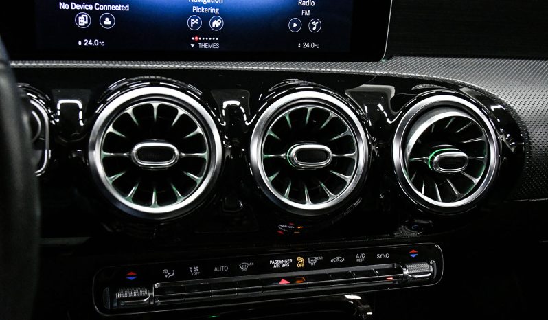 2020 Mercedes-Benz A 220 full