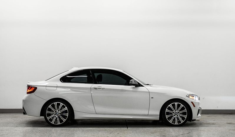 2015 BMW M 235i full