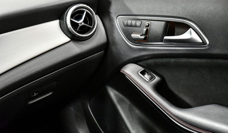2015 Mercedes-Benz GLA 45 AMG full