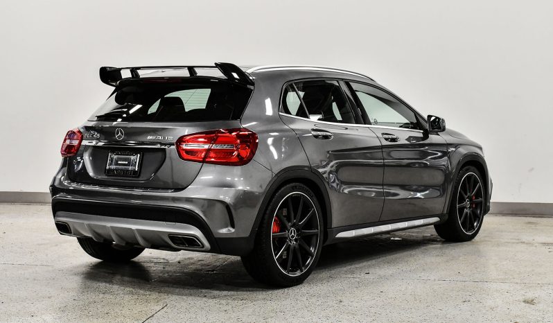 2015 Mercedes-Benz GLA 45 AMG full