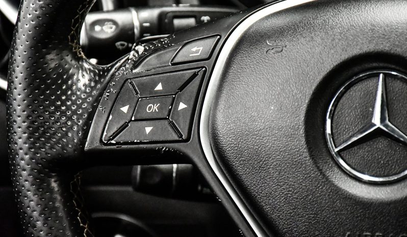 2015 Mercedes-Benz GLA 250 full