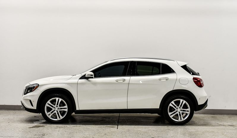2015 Mercedes-Benz GLA 250 full