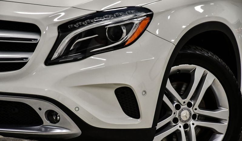 2015 Mercedes-Benz GLA 250 full