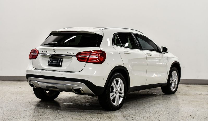 2015 Mercedes-Benz GLA 250 full