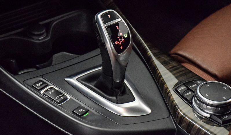 2016 BMW M 235i full