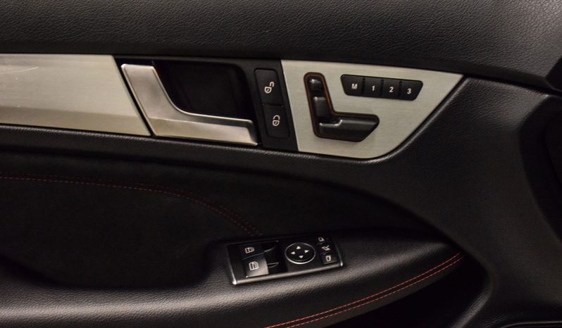 2015 Mercedes-Benz C 350 full