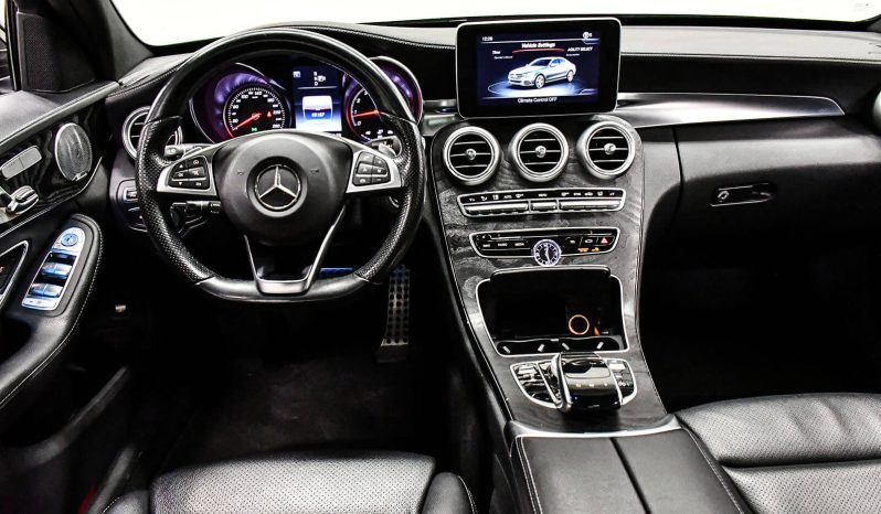 2015 Mercedes-Benz C 400 full