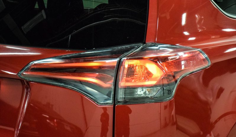 2017 Toyota Rav4 LE full