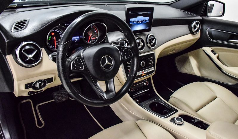 2018 Mercedes-Benz GLA 250 full