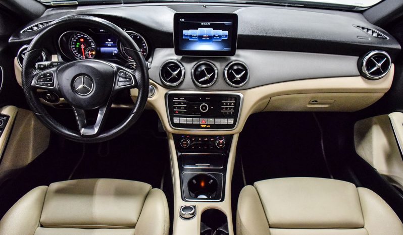 2018 Mercedes-Benz GLA 250 full