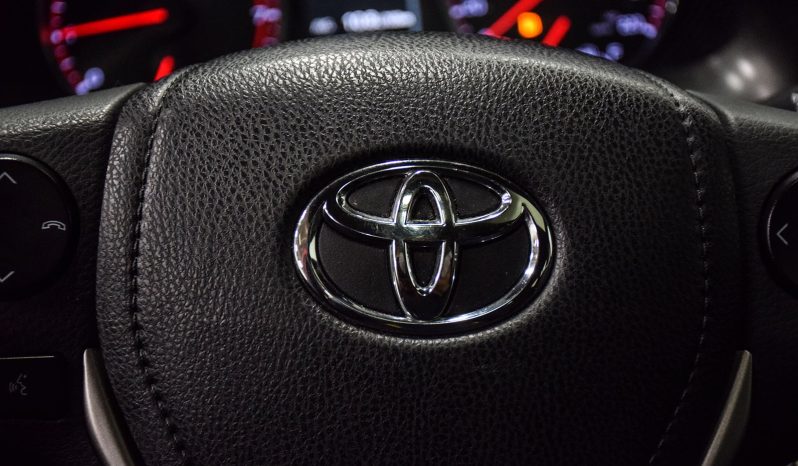 2016 Toyota RAV4 SE full