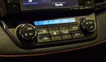 2016 Toyota RAV4 SE full