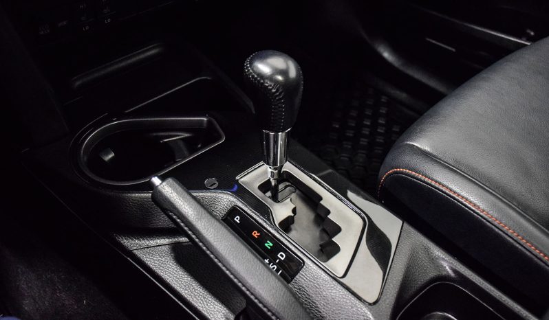 2016 Toyota RAV4 SE full