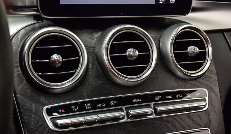 2016 Mercedes-Benz C 450 full