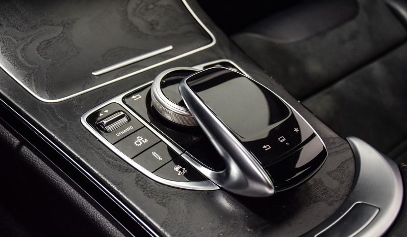 2016 Mercedes-Benz C 450 full