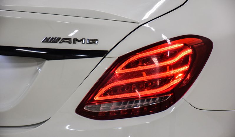 2016 Mercedes-Benz C 450 full