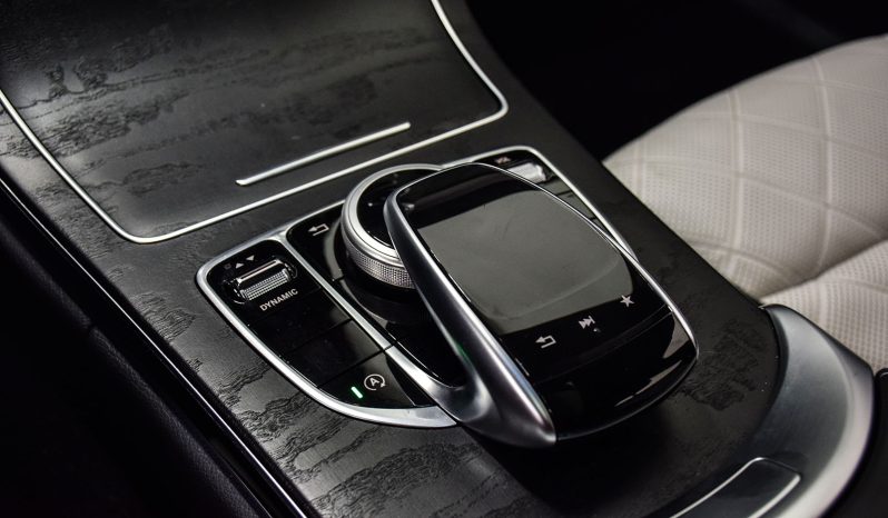 2018 Mercedes-Benz C 300 full