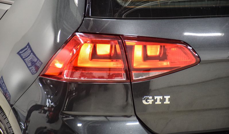 2016 Volkswagen GTI Autobahn S full