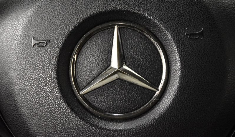 2017 Mercedes-Benz C300 full