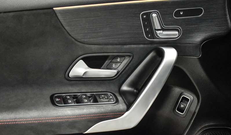 2020 Mercedes-Benz A 220 full