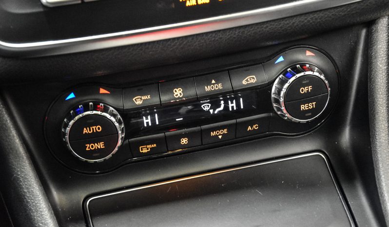 2018 Mercedes-Benz CLA250 full