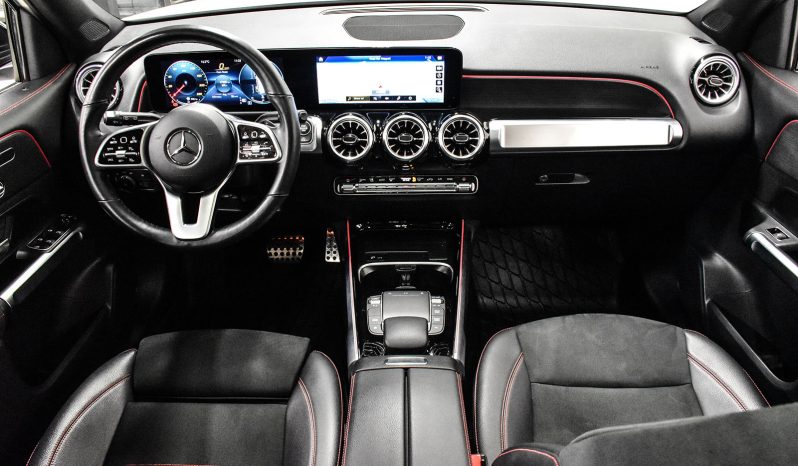 2022 Mercedes-Benz GLB 250 full