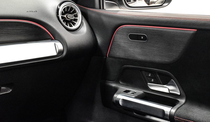 2022 Mercedes-Benz GLB 250 full