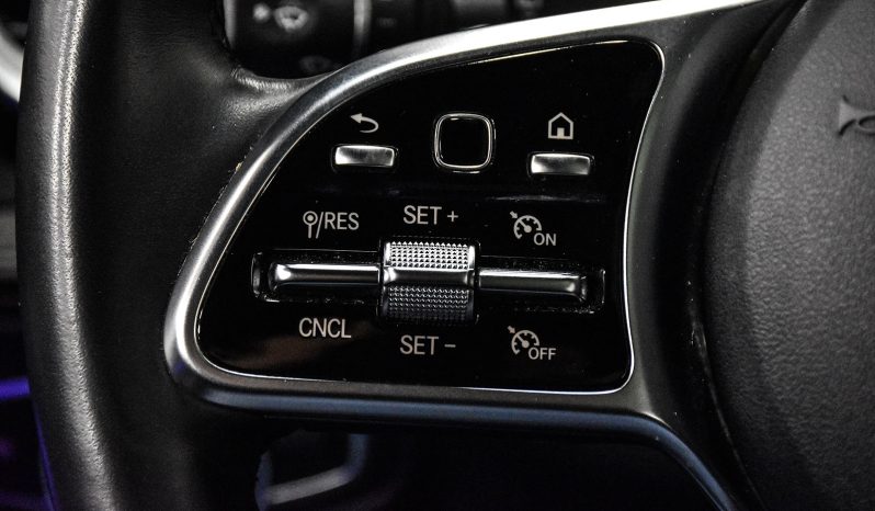 2020 Mercedes-Benz GLC 300 full