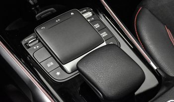 2022 Mercedes-Benz GLB 250 full