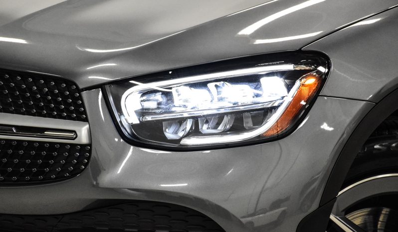 2022 Mercedes-Benz GLC 300 full