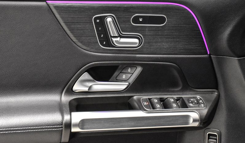 2021 Mercedes-Benz GLB 250 full