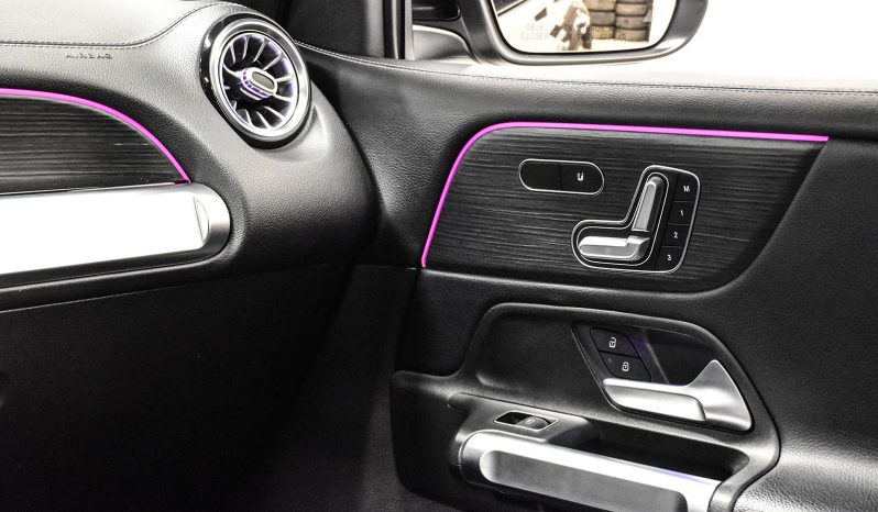 2021 Mercedes-Benz GLB 250 full