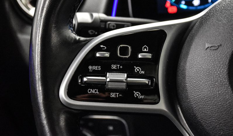 2021 Mercedes-Benz GLB 250 full