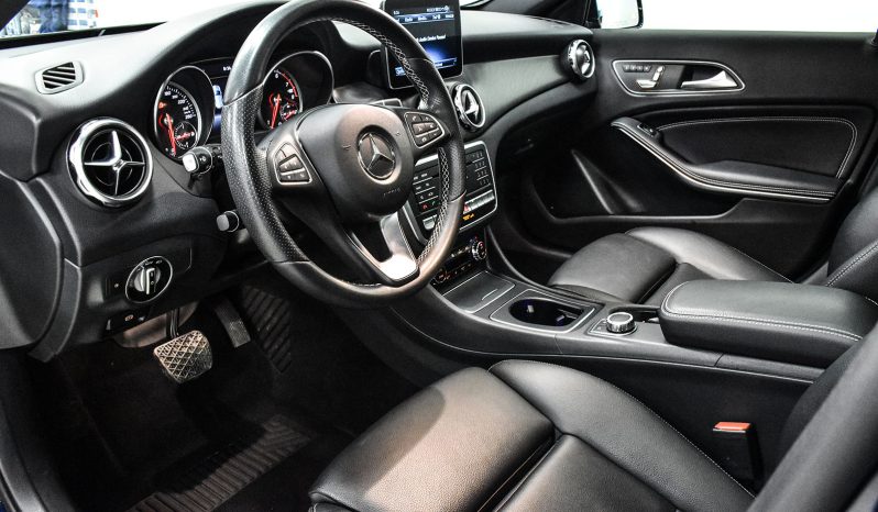2018 Mercedes-Benz GLA 250 full