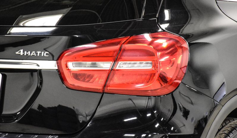 2016 Mercedes-Benz GLA 250 full