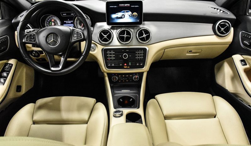 2016 Mercedes-Benz GLA 250 full