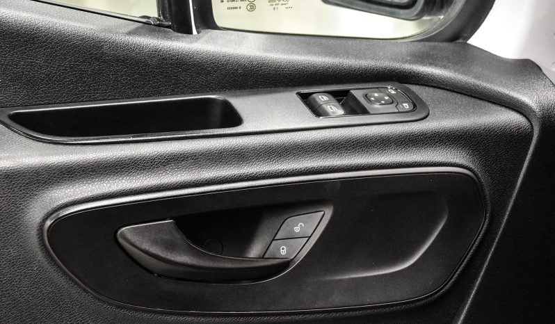 2019 Mercedes-Benz Sprinter 2500 full