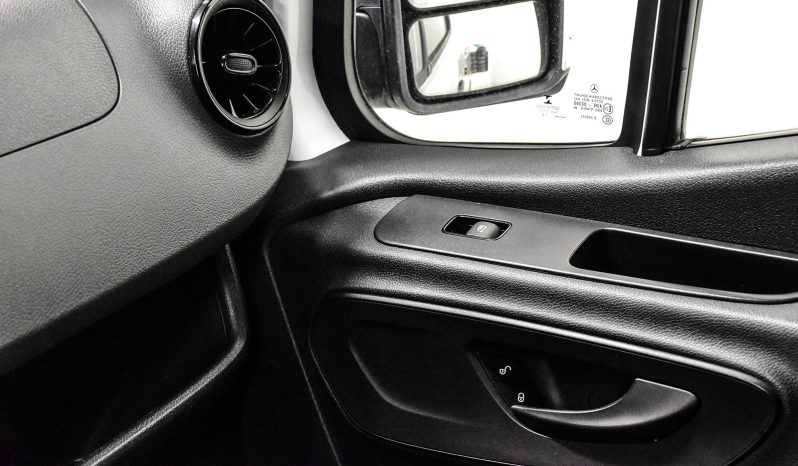 2019 Mercedes-Benz Sprinter 2500 full