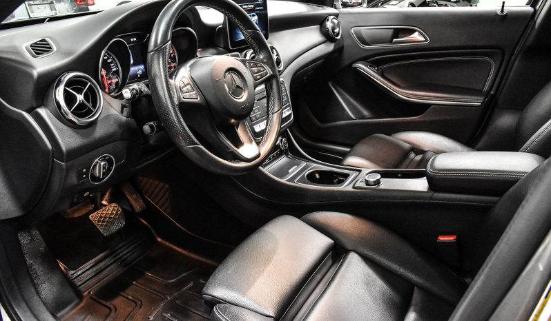 2018 Mercedes-Benz GLA 250 full