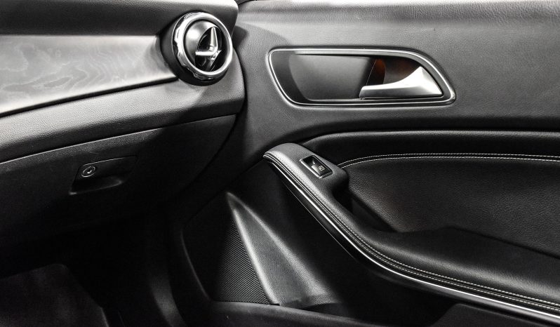 2018 Mercedes-Benz GLA 250 full