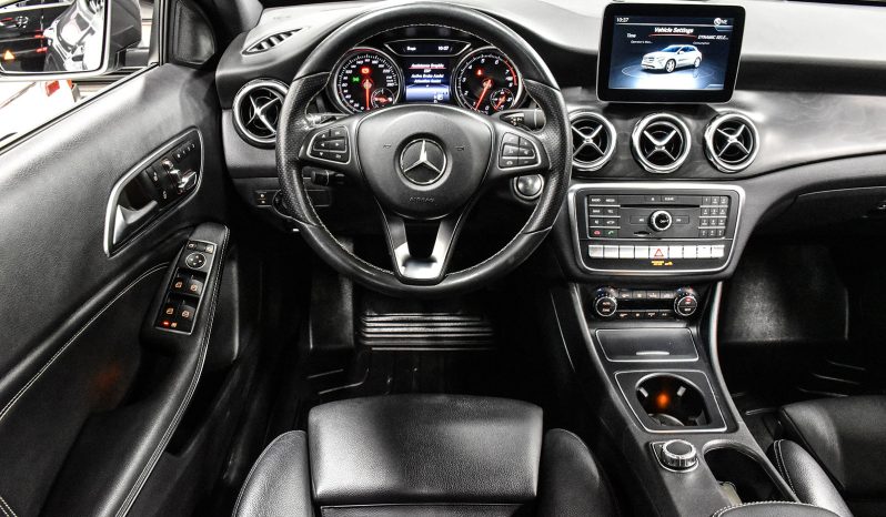 2018 Mercedes-Benz GLA 250 full