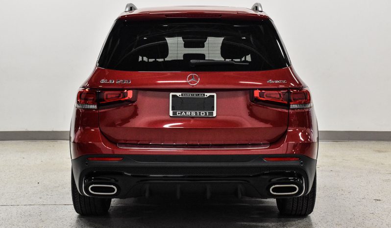 2021 Mercedes-Benz GLB 250 full