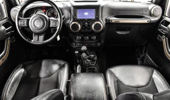2016 Jeep Wrangler Unlimited Sahara full