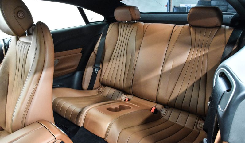 2018 Mercedes-Benz E 400 full