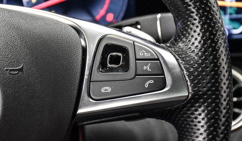 2018 Mercedes-Benz E 400 full