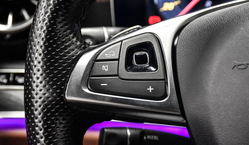 2018 Mercedes-Benz E 400 full